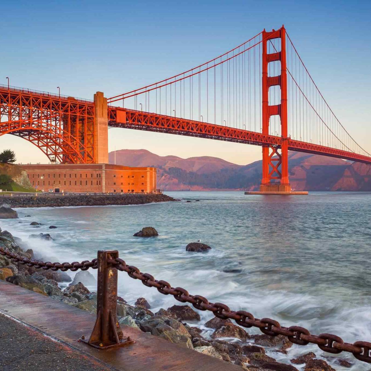 https://binmoosatravel.com/wp-content/uploads/2018/09/destination-san-francisco-01-1280x1280.jpg